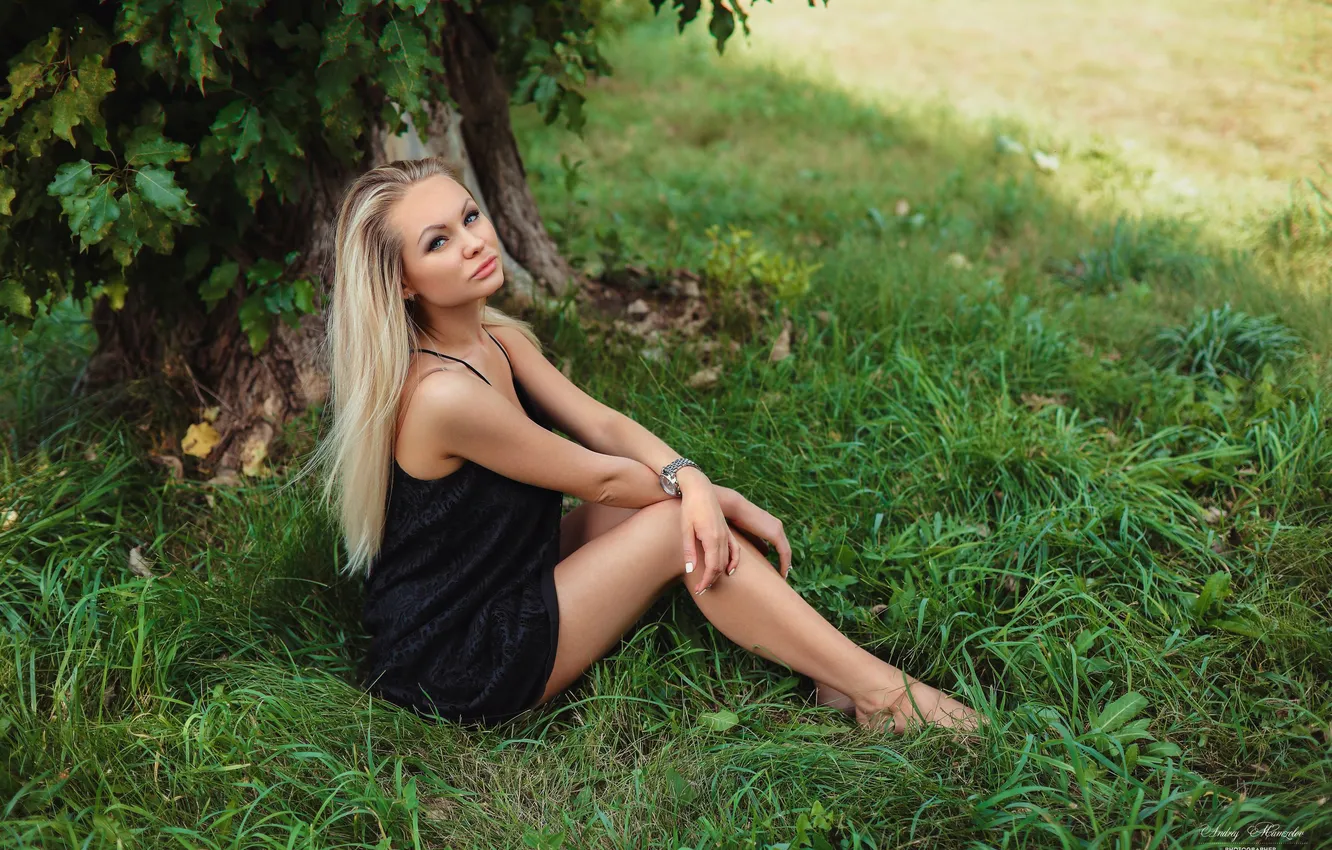 Photo wallpaper girl, sexy, Wallpaper, sweetheart, model, bright, watch, makeup