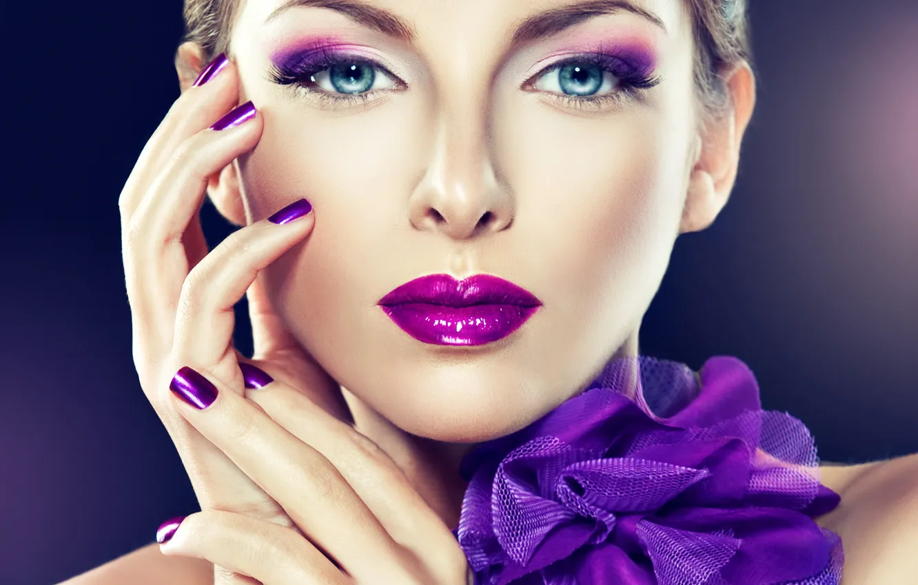 Photo wallpaper look, face, makeup, bow, palm