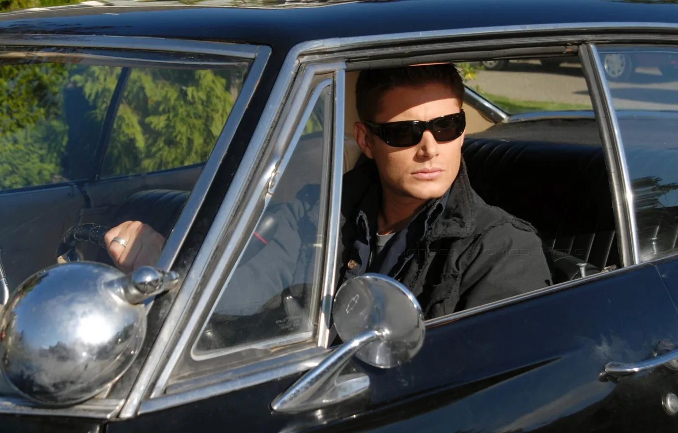 Photo wallpaper smile, glasses, supernatural, Jensen Ackles, Dean Winchester, Impala