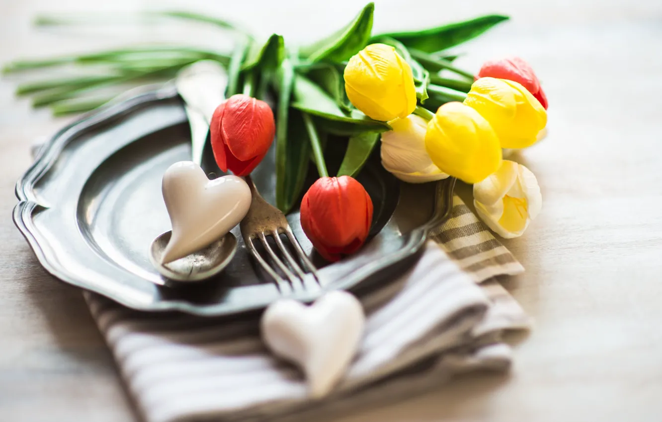 Photo wallpaper flowers, holiday, towel, plate, spoon, hearts, tulips, plug