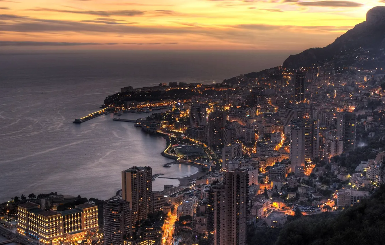 Photo wallpaper sea, the city, night lights