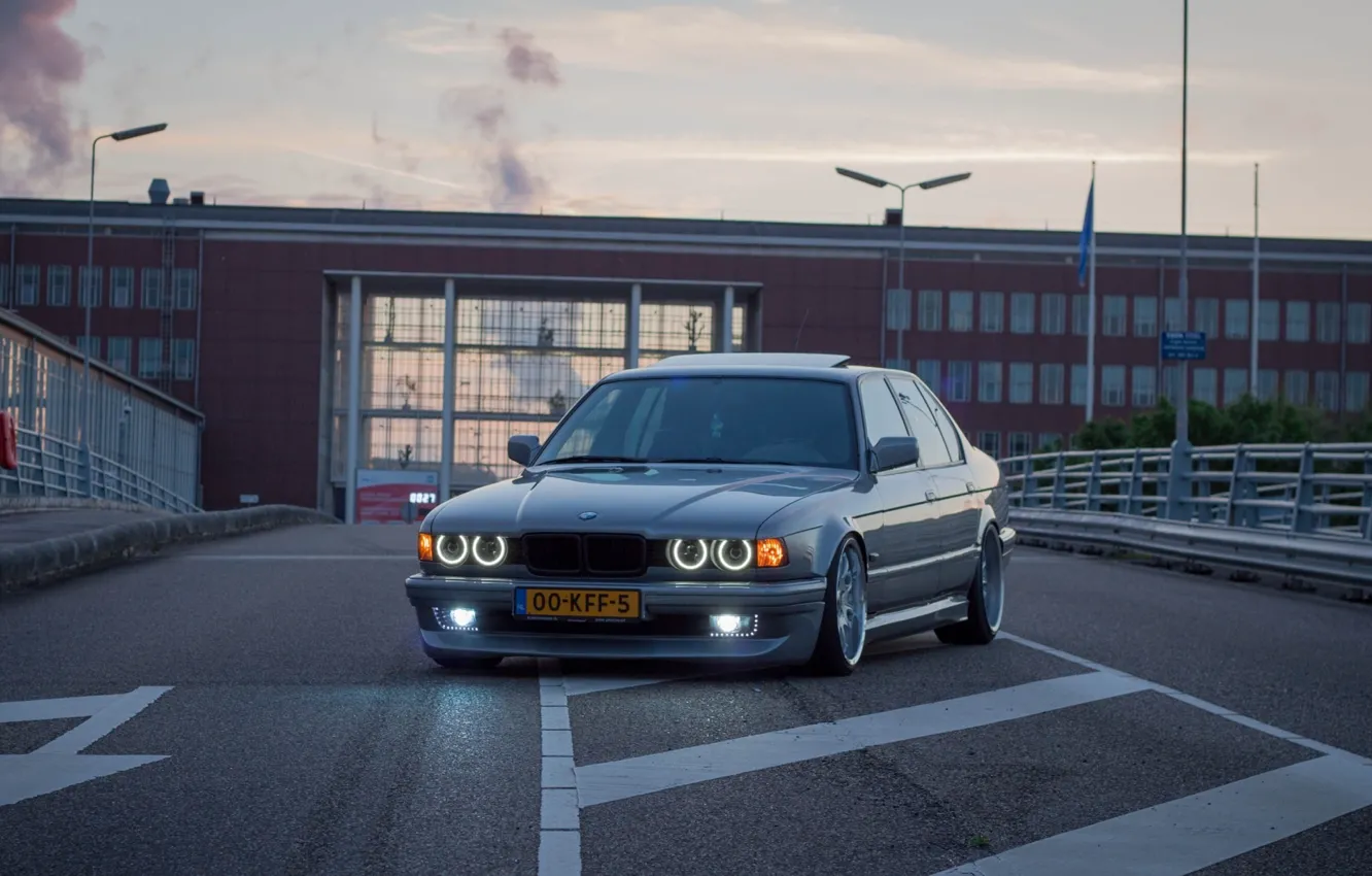 Photo wallpaper BMW, Tuning, Classic, BMW, Lights, Drives, Tuning, E32