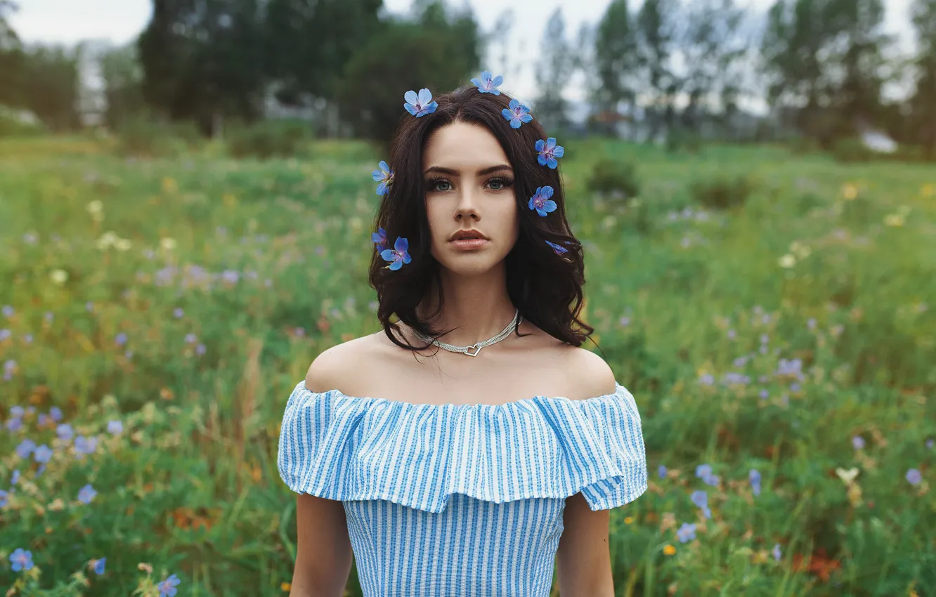 Photo wallpaper Girl, figure, dress, flowers, shoulders, Semyon Semenyakov
