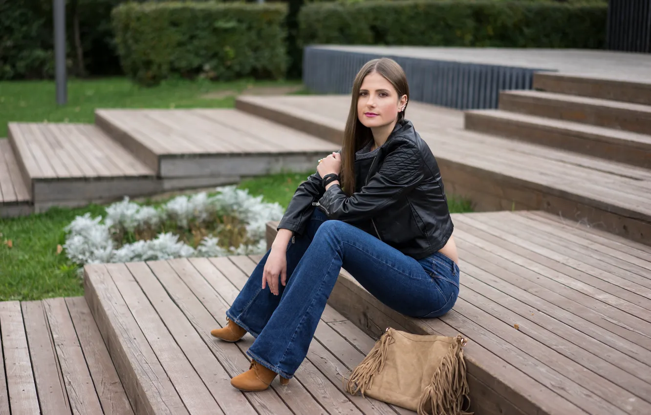 Photo wallpaper hair, face, bag, figure, jeans, girl, Mariana