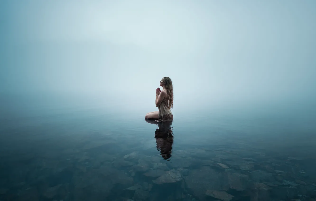 Photo wallpaper girl, lake, shore