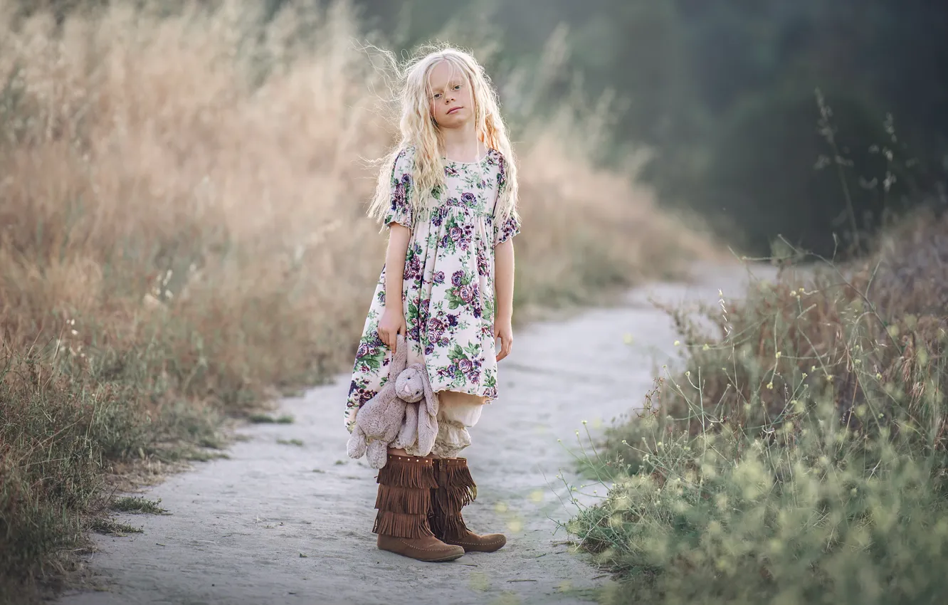Photo wallpaper toy, girl, Edie Layland, Child With Stuffed Bunny
