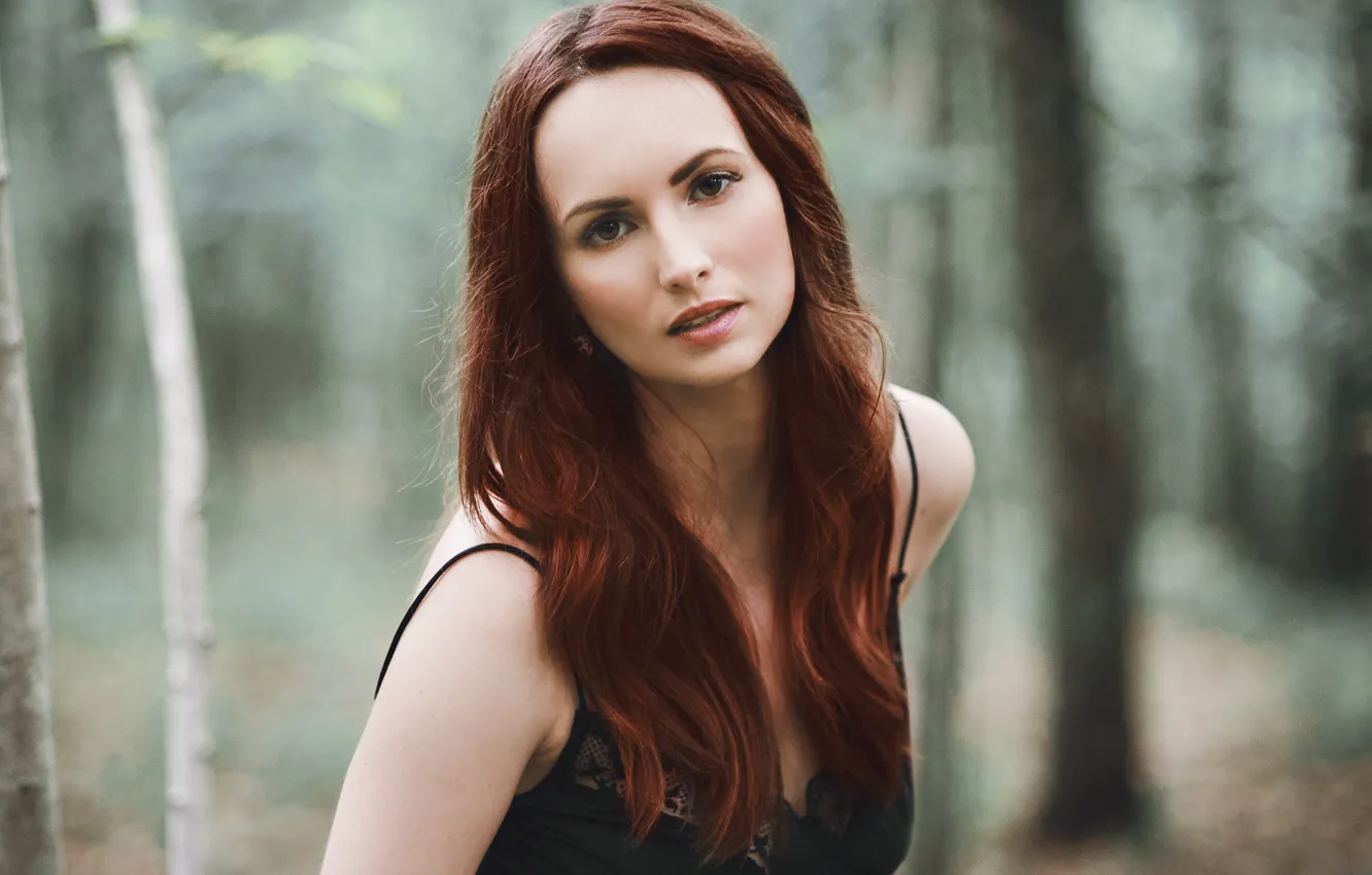 Photo wallpaper girl, portrait, red