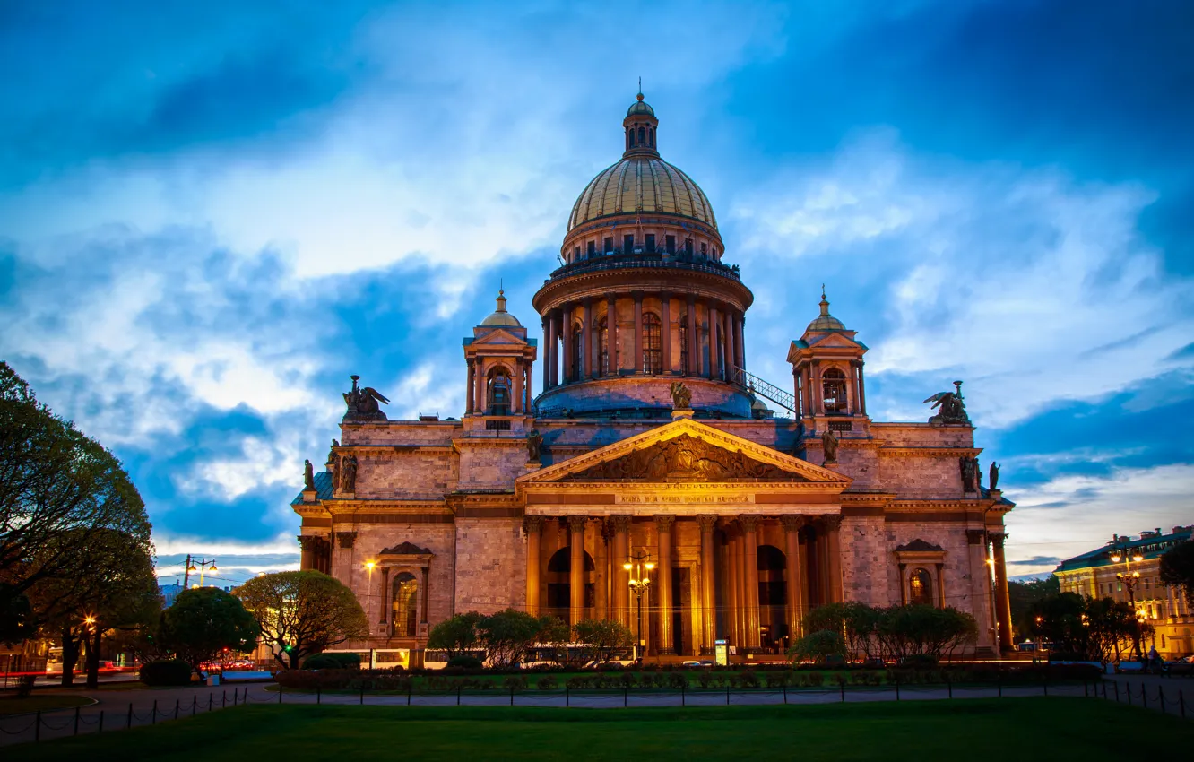 Photo wallpaper The city, St. Isaac's Cathedral, Saint Petersburg