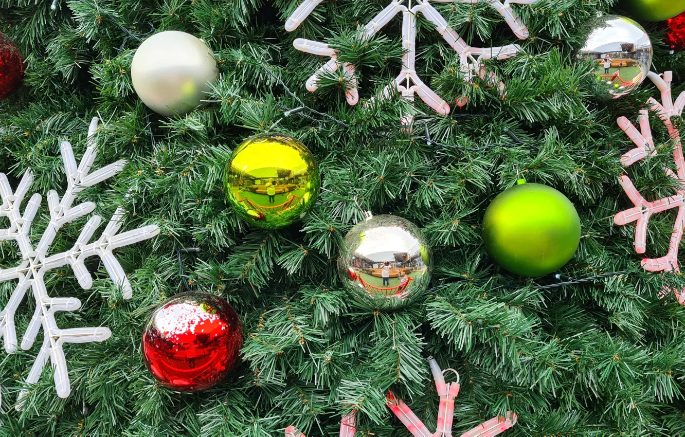 Photo wallpaper balls, snowflakes, holiday, Christmas, New year, tree, needles, Christmas decorations