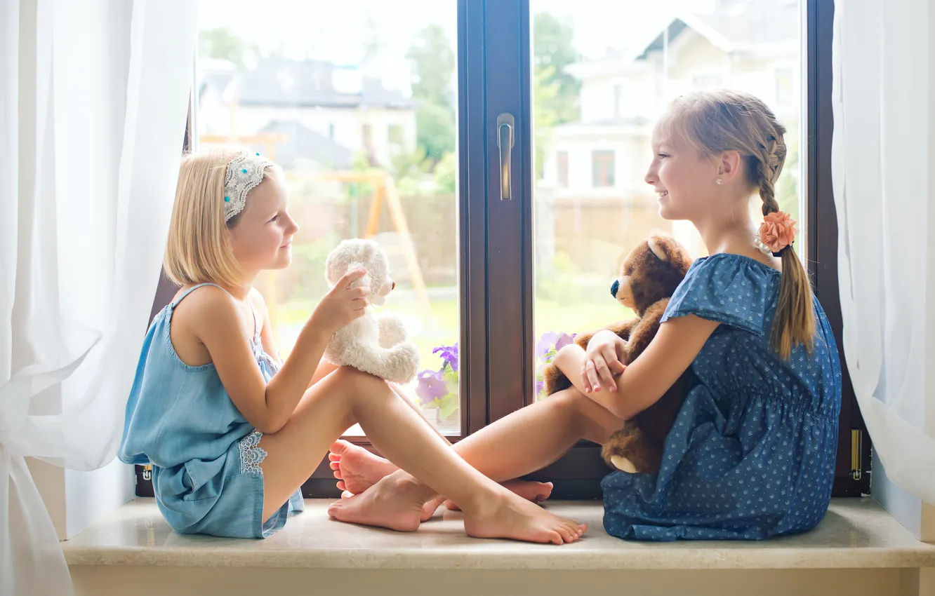 Photo wallpaper Smile, Children, Window, Two, Girls, Bears