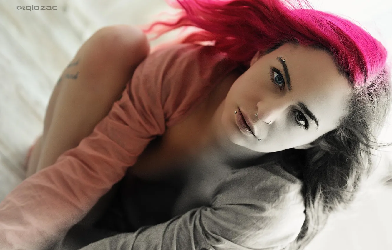 Photo wallpaper look, girl, gradient, piercing, hairstyle, photographer, Giovanni Zacche