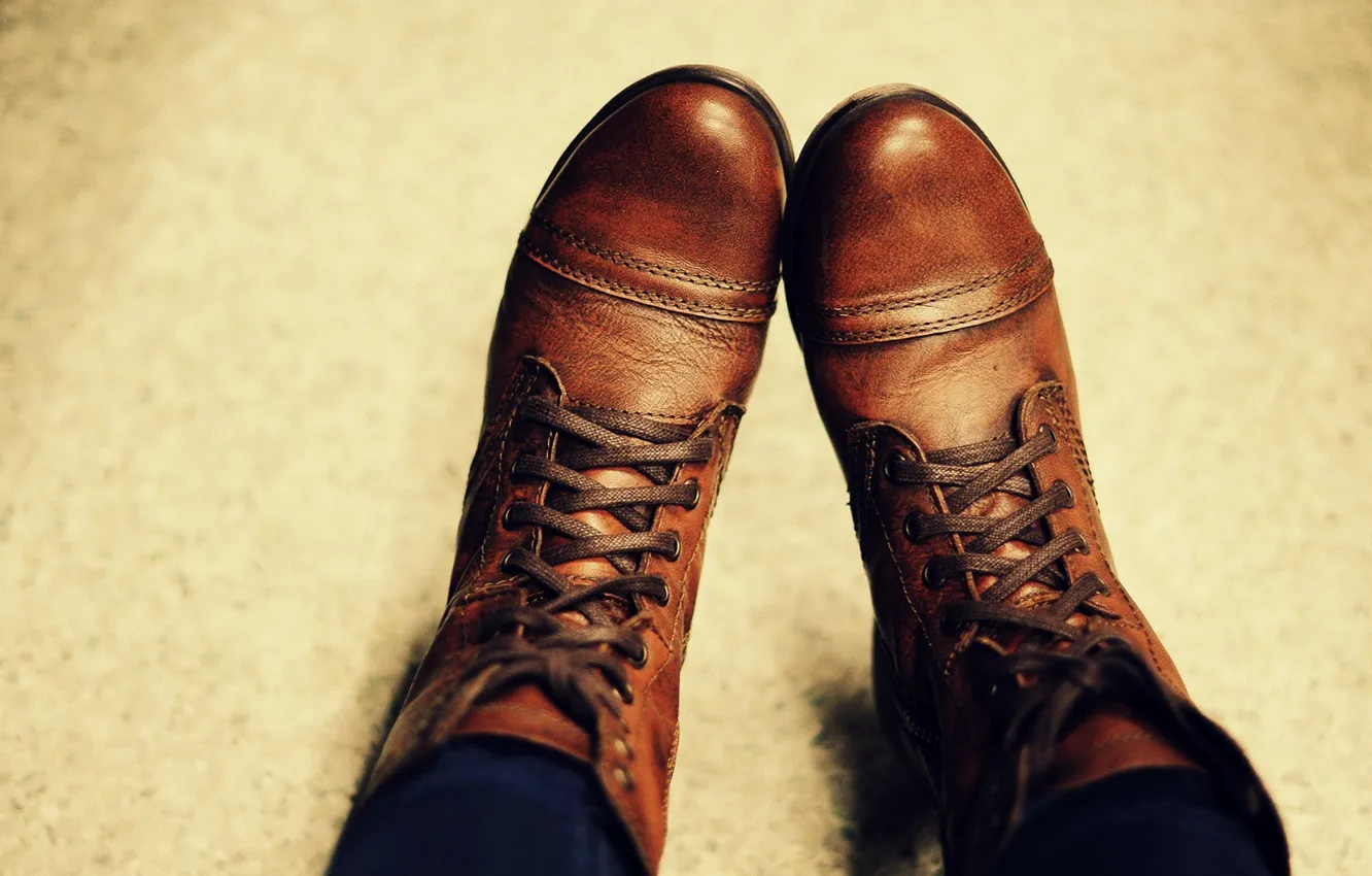 Photo wallpaper leather, shoes, foot