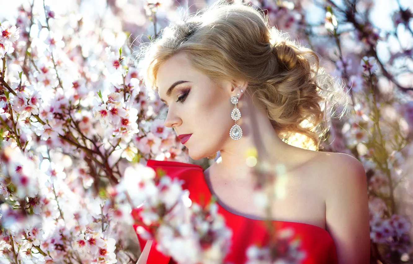 Photo wallpaper girl, light, flowers, branches, nature, face, pose, portrait