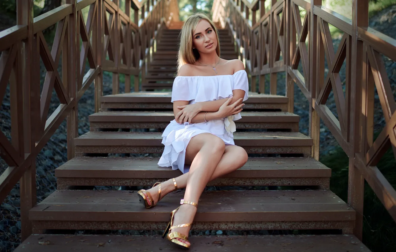 Photo wallpaper look, girl, pose, dress, ladder, legs, beauty, chain