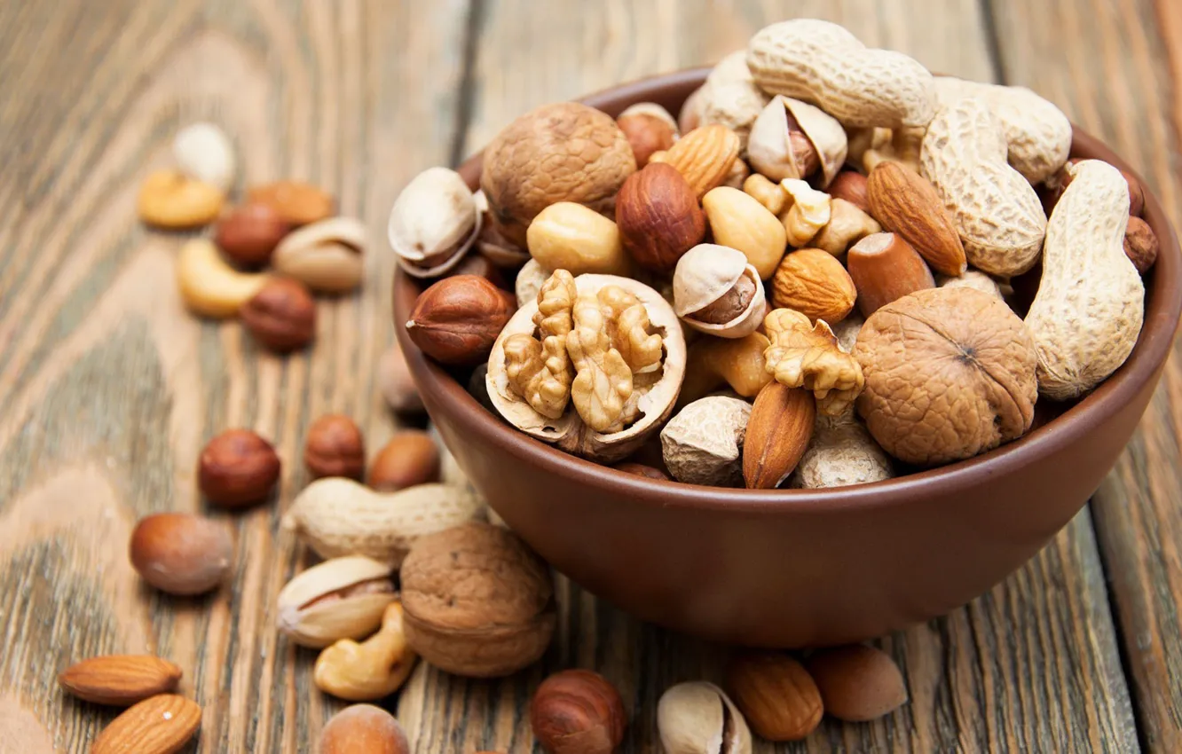 Photo wallpaper nuts, almonds, walnut