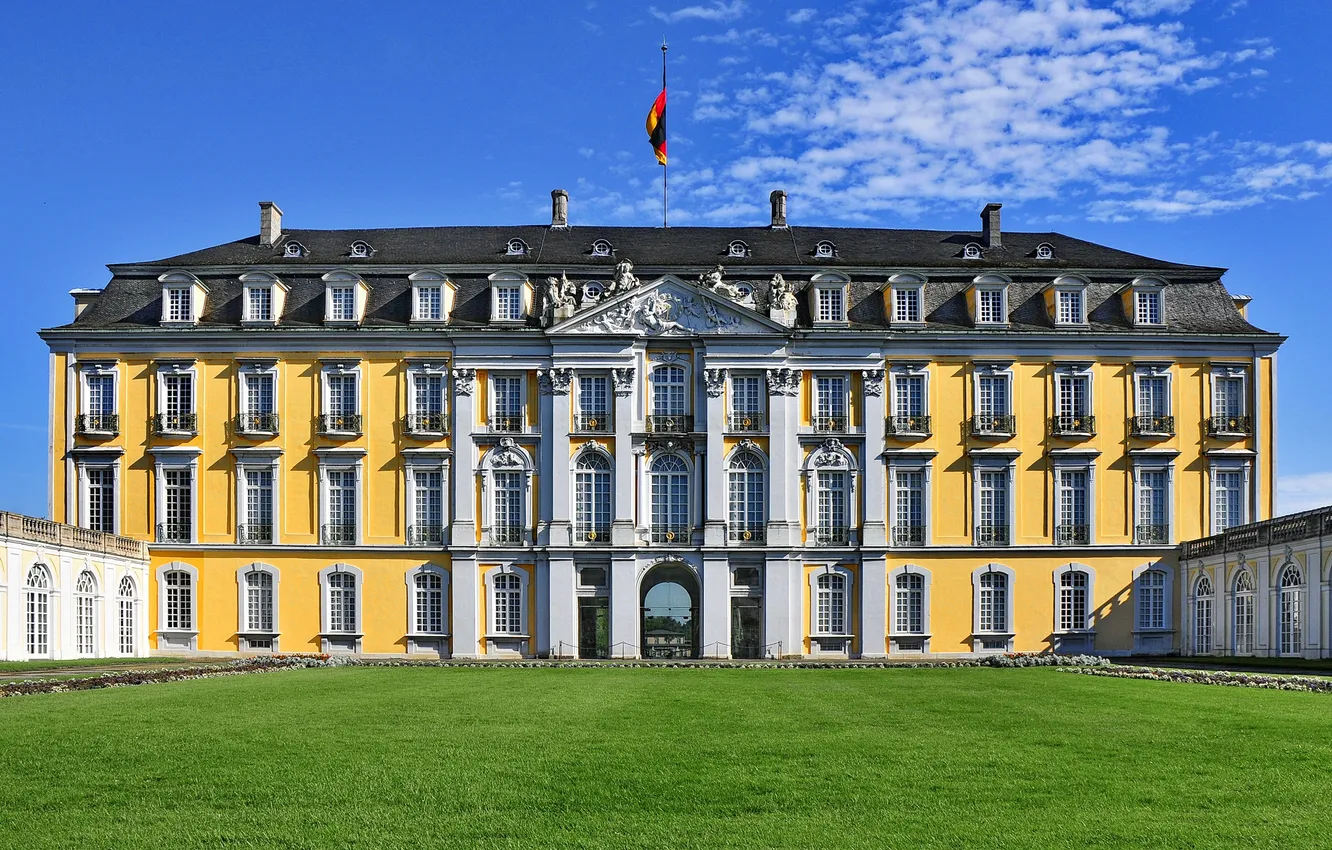 Photo wallpaper the sky, the sun, lawn, Germany, Palace, Augustusburg