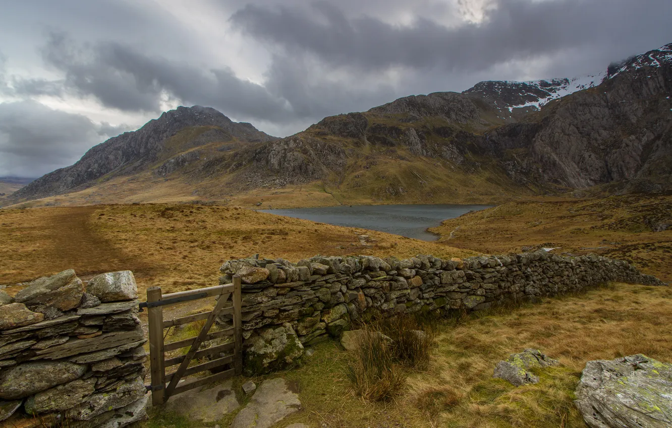 Photo wallpaper the sky, mountains, lake, the fence, wicket, Wales, Snowdonia