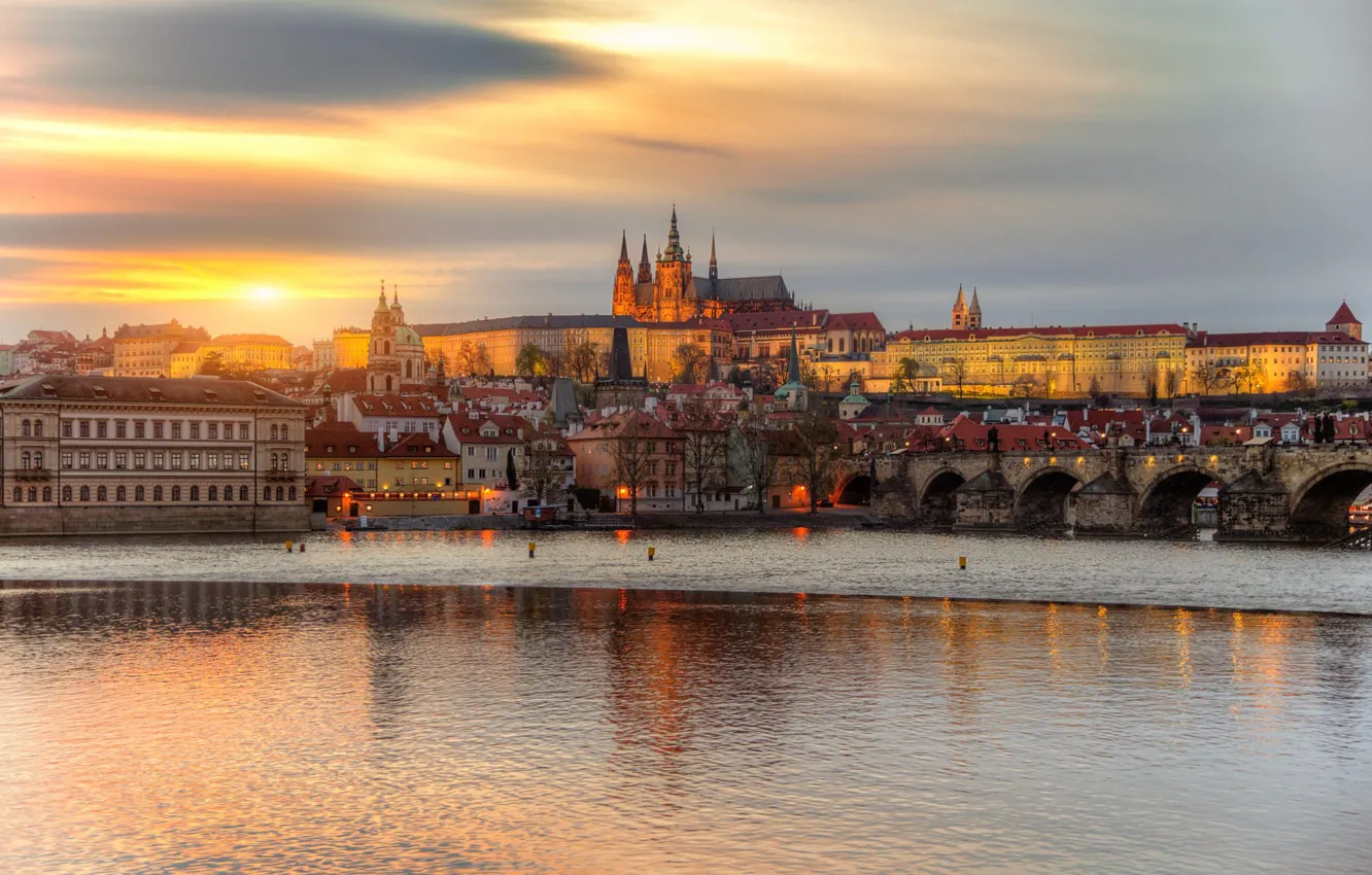 Photo wallpaper sunset, Prague, April