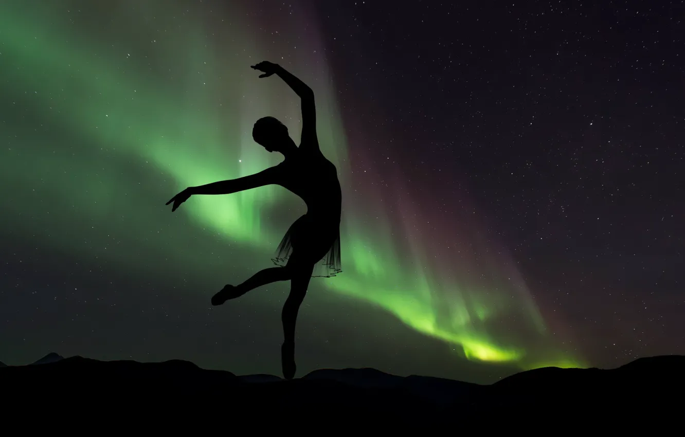 Photo wallpaper the sky, Northern lights, silhouette, ballerina