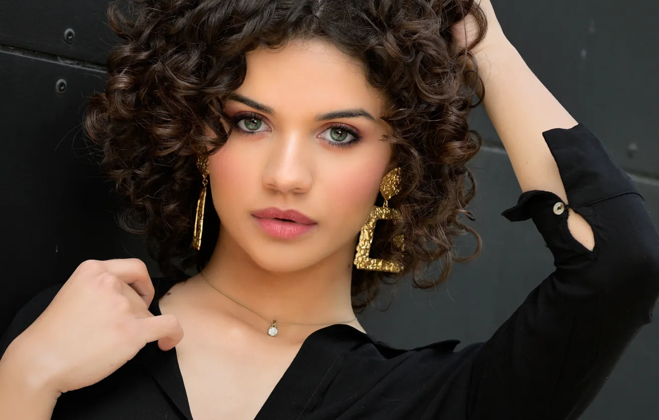 Photo wallpaper look, girl, face, portrait, earrings, hands, curls