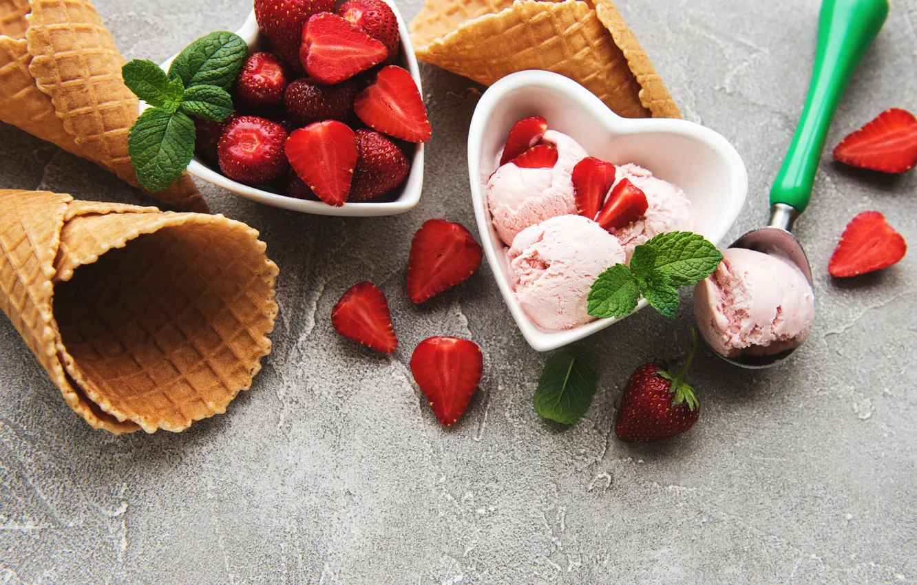 Photo wallpaper berries, strawberry, ice cream, horn, strawberry, dessert, cone, ic cream