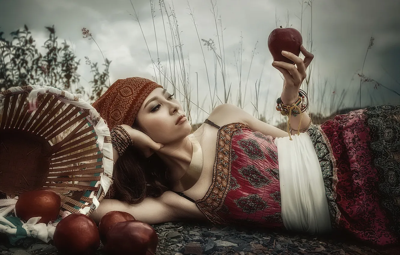 Photo wallpaper girl, apples, Asian