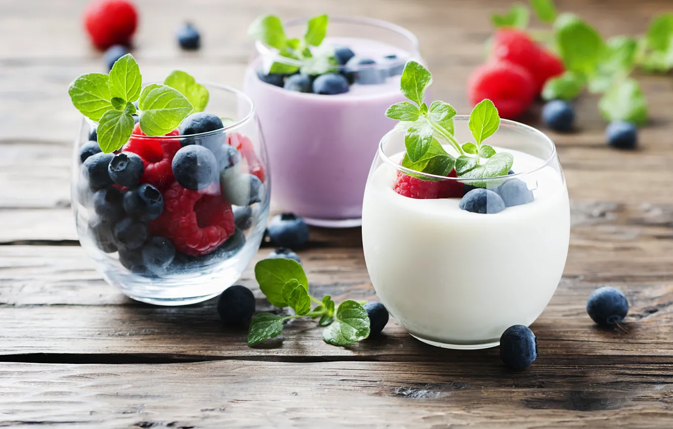 Photo wallpaper glass, berries, Breakfast, mint, yogurt, Oxana Denezhkina