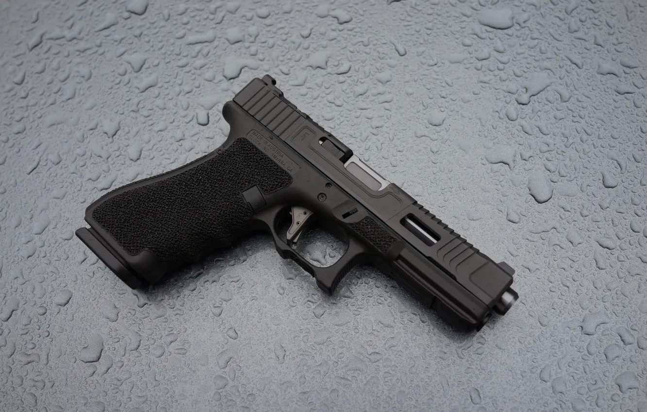 Photo wallpaper drops, macro, gun, background