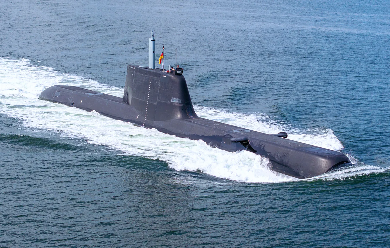 Photo wallpaper submarine, Singapore, RSS Invincible