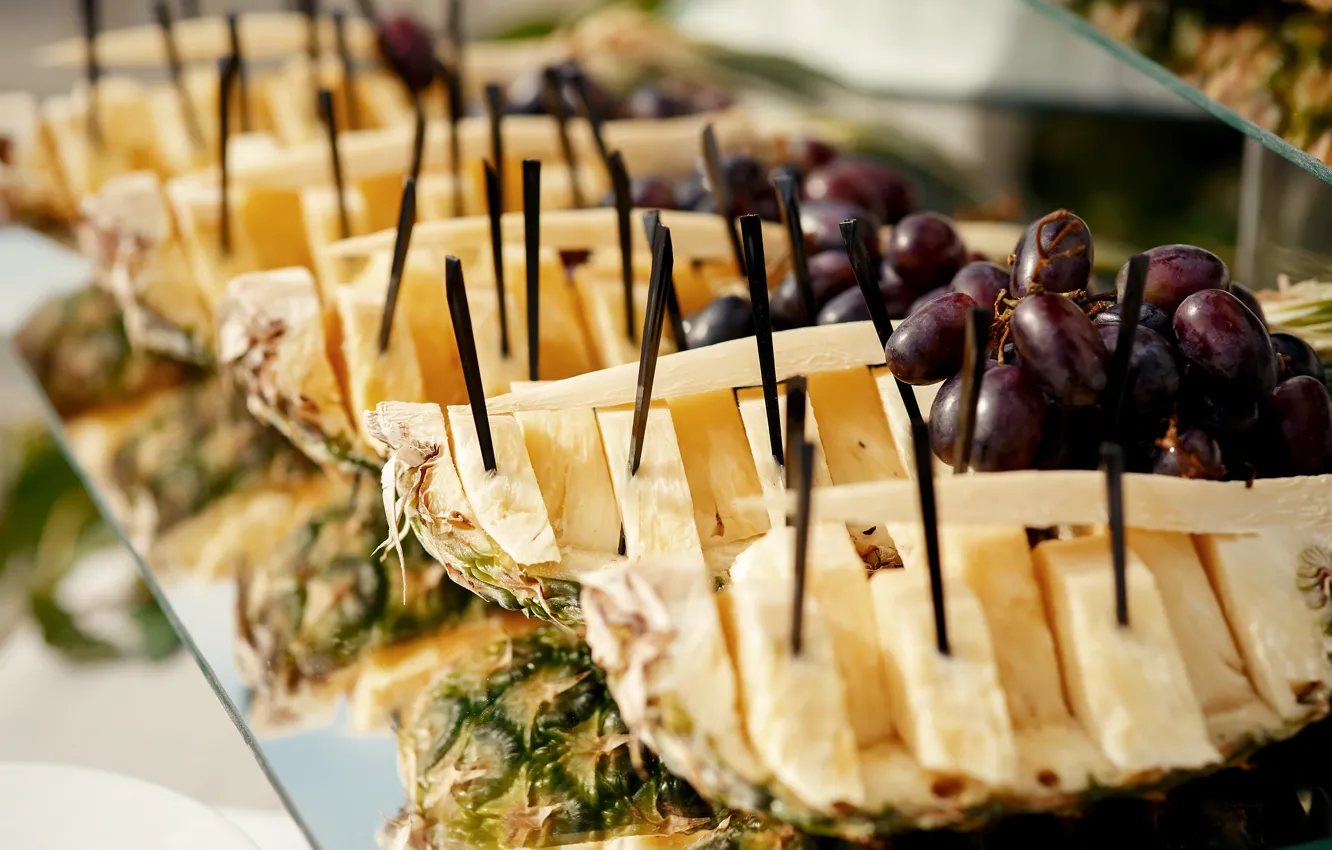 Photo wallpaper grapes, pineapple, slices, skewers