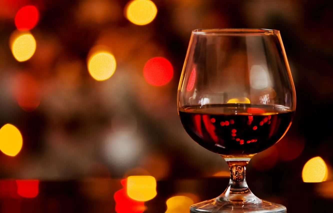 Photo wallpaper glass, bokeh, cognac, alcohol