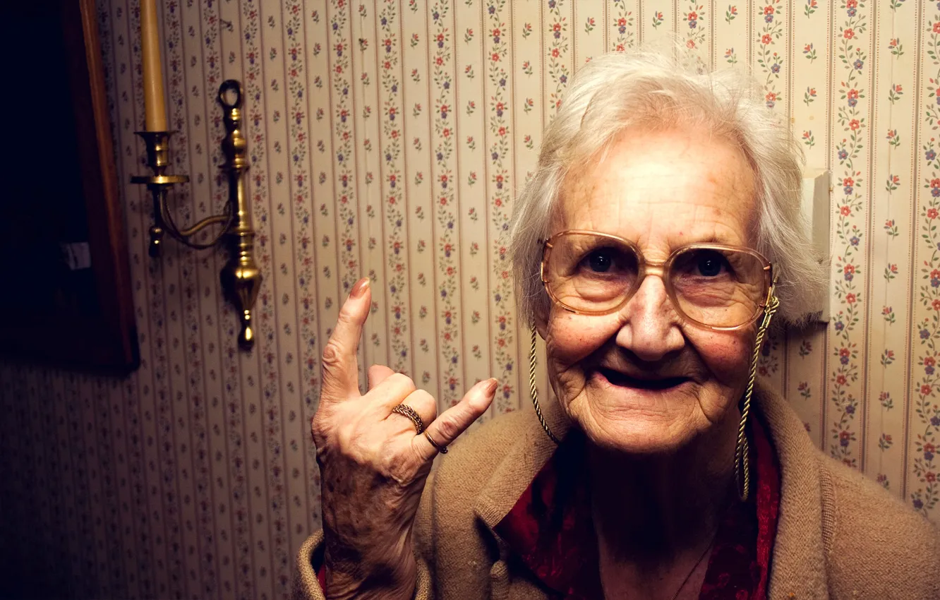 Photo wallpaper Wallpaper, grandma, glasses, gesture, candle holder