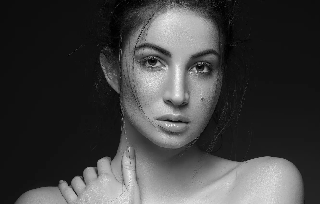 Photo wallpaper black & white, girl, eyes, smile, beautiful, model, lips, face