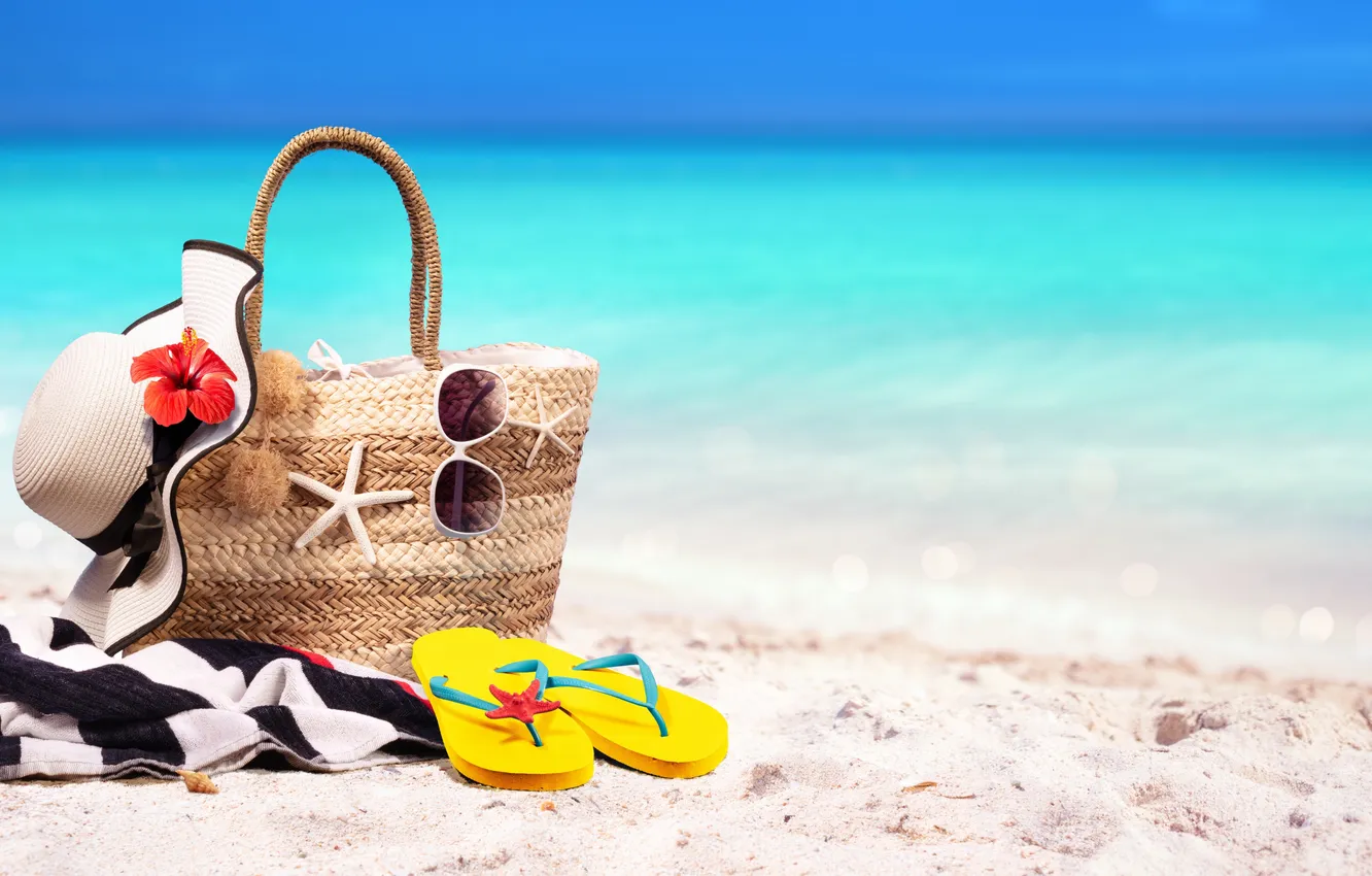 Photo wallpaper sand, beach, summer, stars, stay, hat, glasses, shell