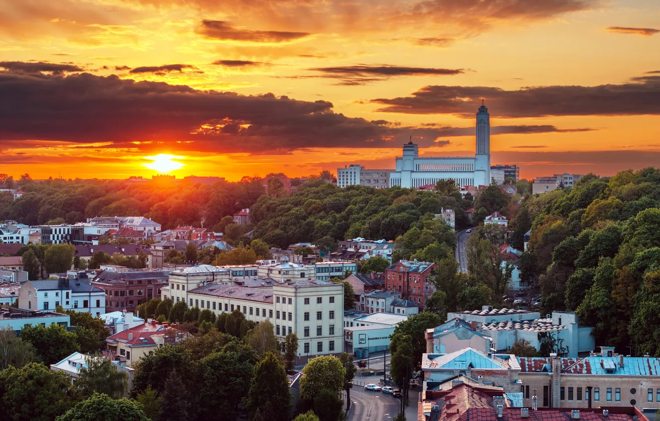 Photo wallpaper Lithuania, Kaunas, sunset