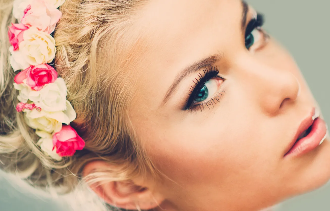 Photo wallpaper look, close-up, face, background, makeup, hairstyle, blonde, beauty