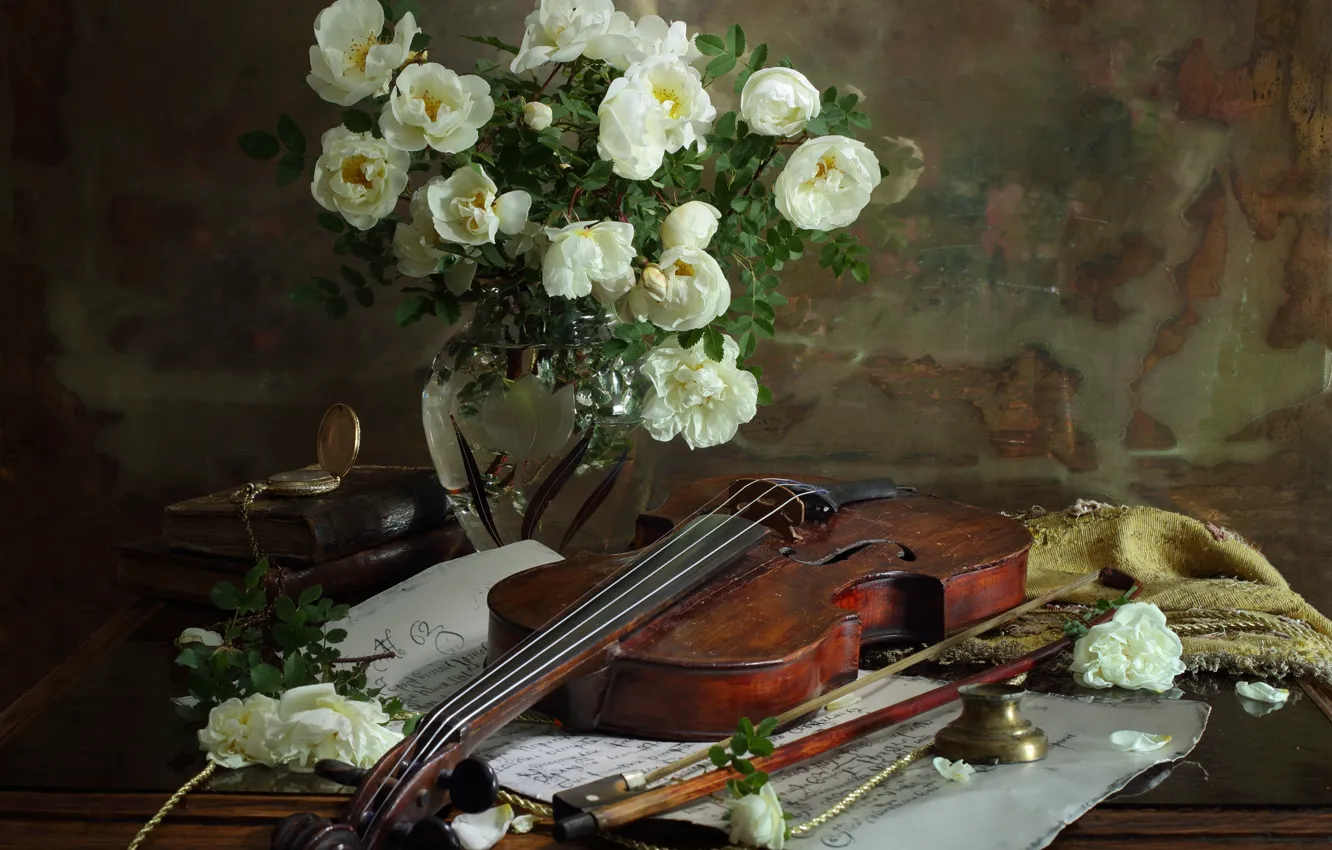 Photo wallpaper violin, watch, books, roses, bow, paper