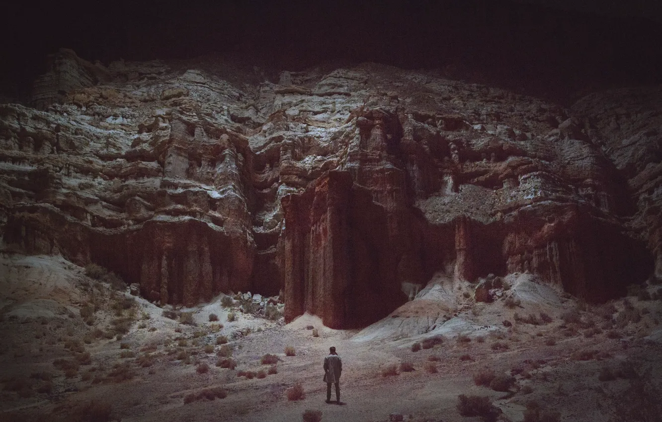 Photo wallpaper night, darkness, rocks, desert, male