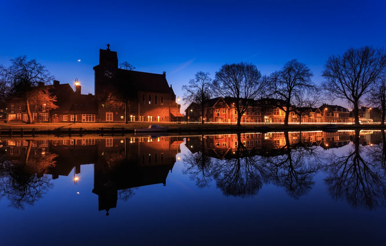 Photo wallpaper trees, lights, reflection, home, Amsterdam, channel, Netherlands, twilight