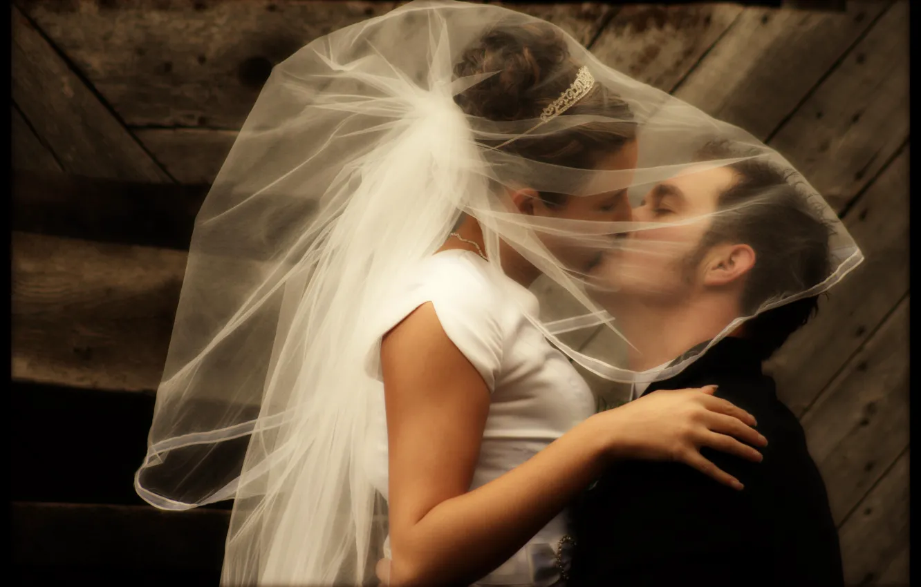 Photo wallpaper Kiss, The bride, Wedding, Veil