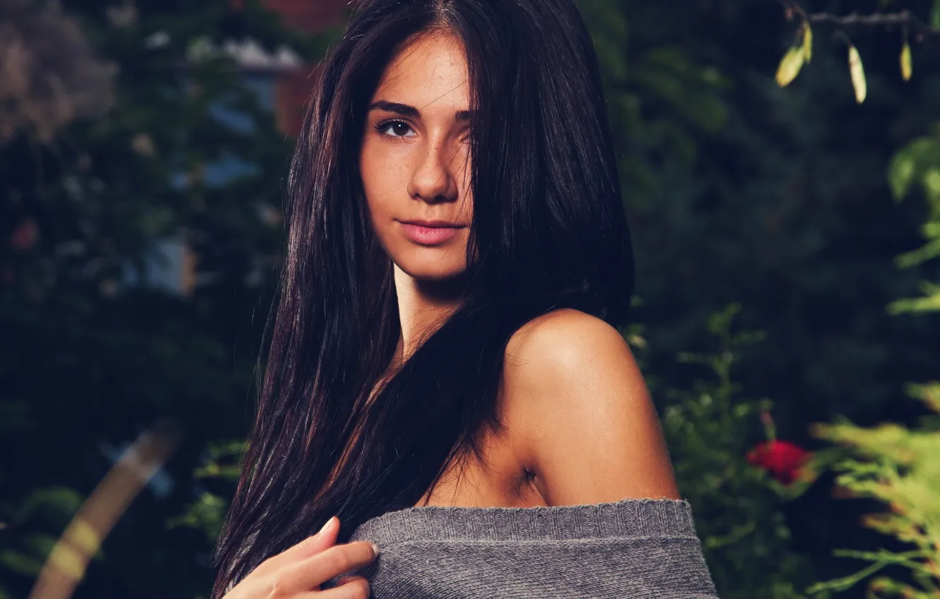 Photo wallpaper portrait, brunette, girl, Malina A