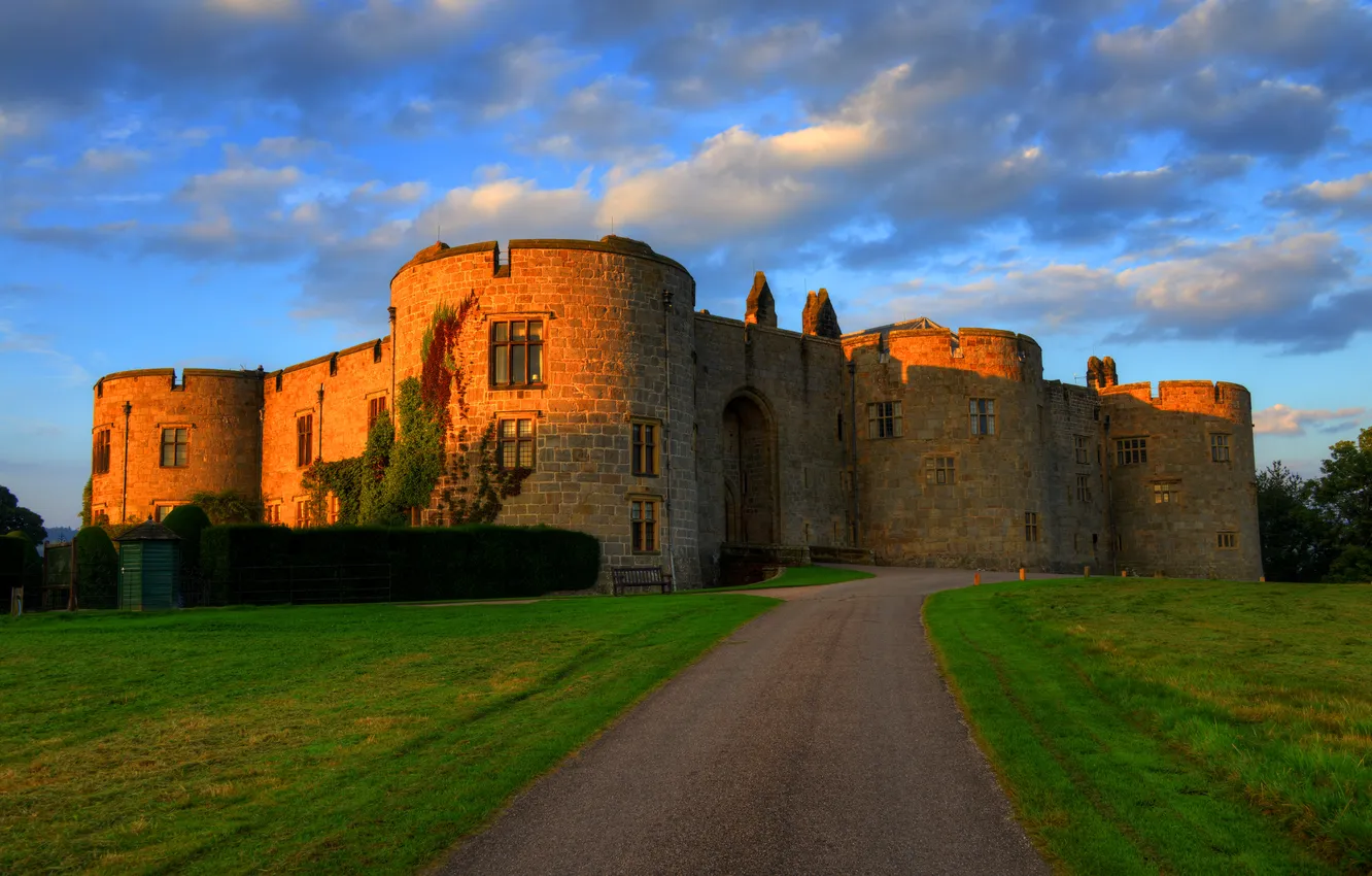 Photo wallpaper road, castle, UK, Chirk Castle