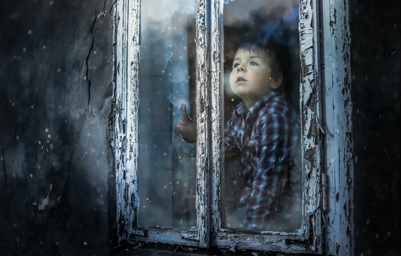 Photo wallpaper snow, home, boy, window, First snow