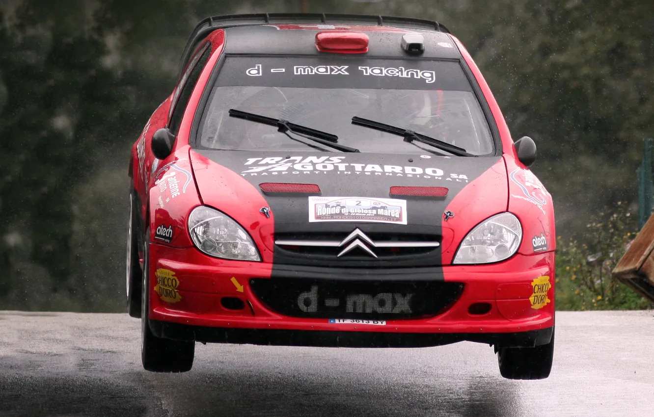 Photo wallpaper machine, auto, red, rain, overcast, sport, logo, day