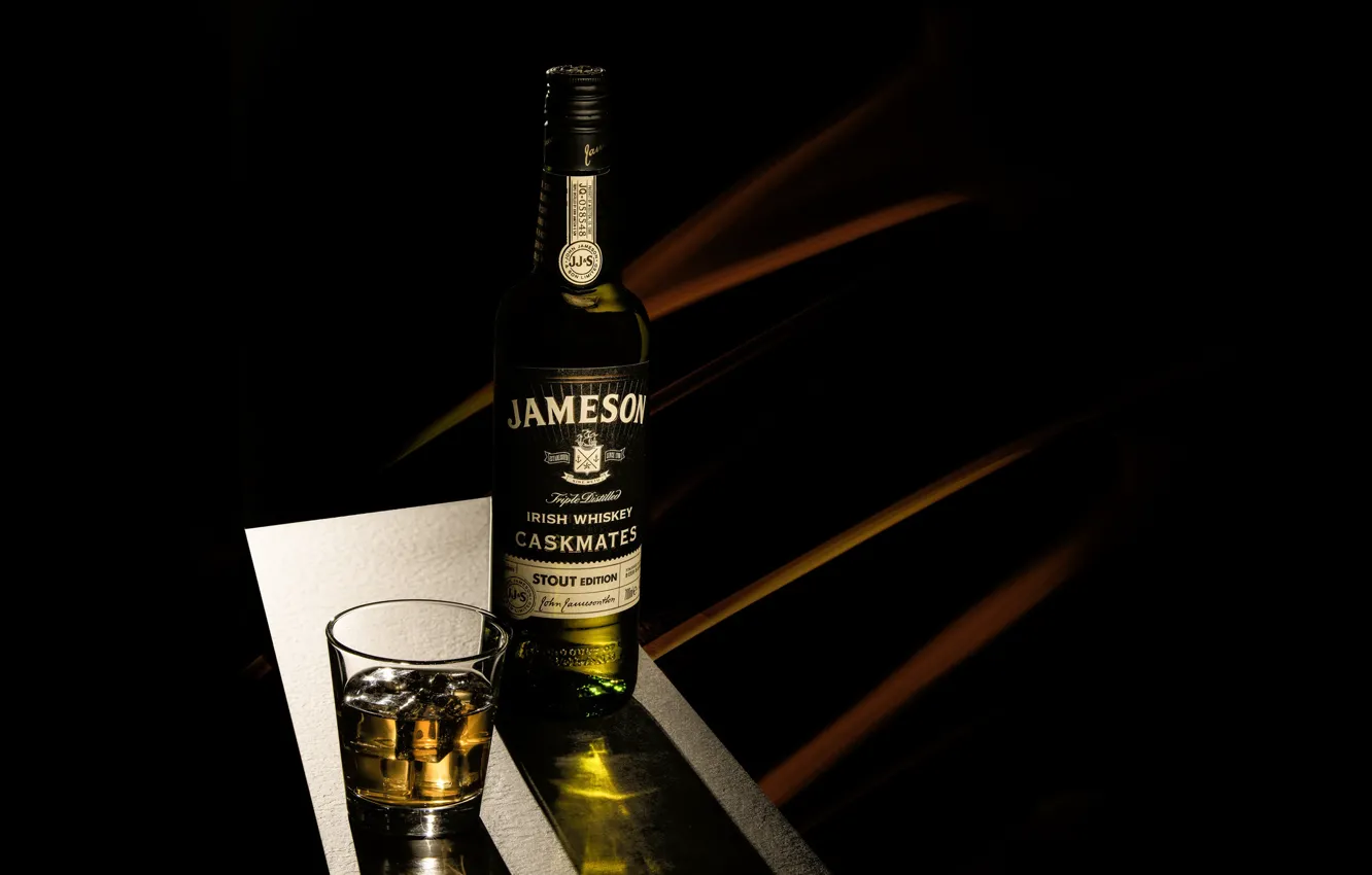 Photo wallpaper glass, bottle, whiskey