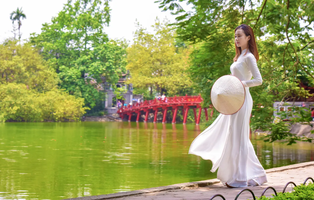 Photo wallpaper face, hat, dress, walk, Asian, pond