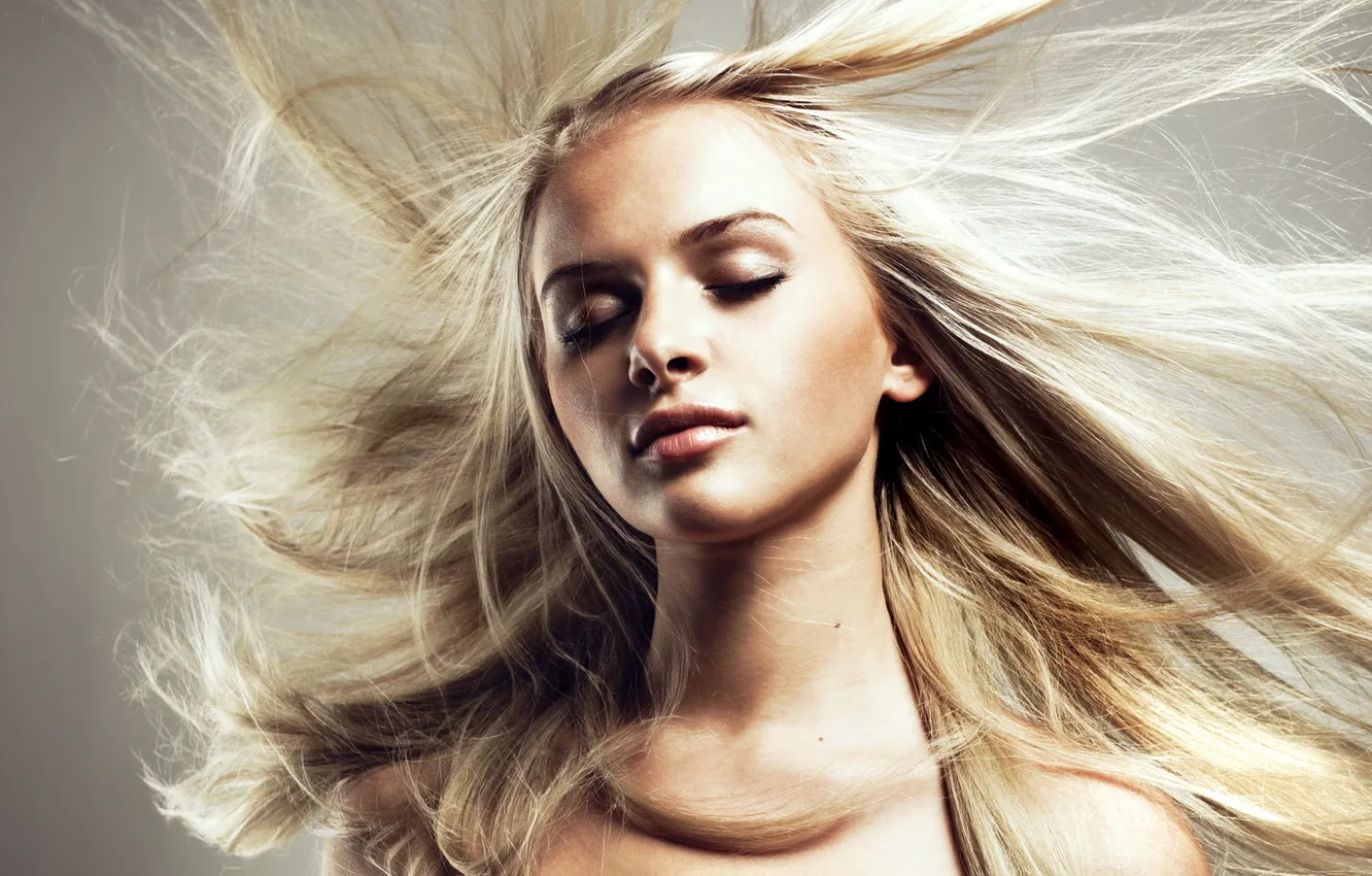 Photo wallpaper eyes, dream, girl, happiness, smile, mood, the wind, hair