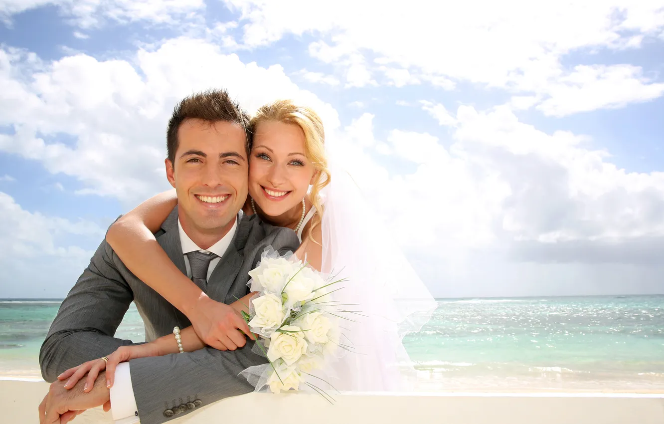 Photo wallpaper sea, beach, girl, clouds, joy, bouquet, guy, the bride