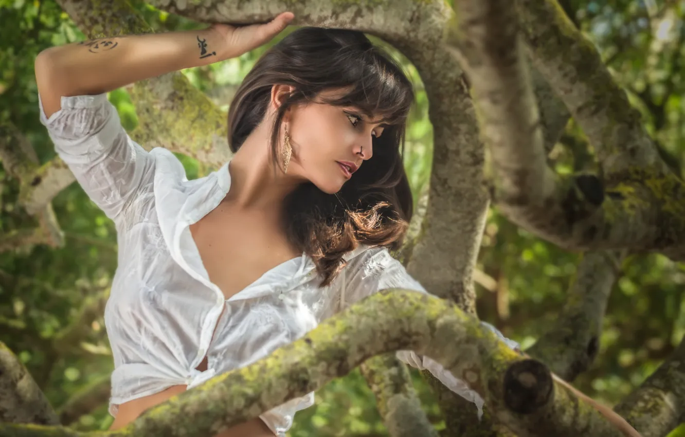 Photo wallpaper girl, decoration, trees, branches, nature, pose, earrings, makeup