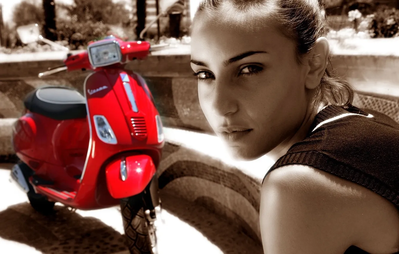Photo wallpaper look, girl, the city, photo, brunette, scooter